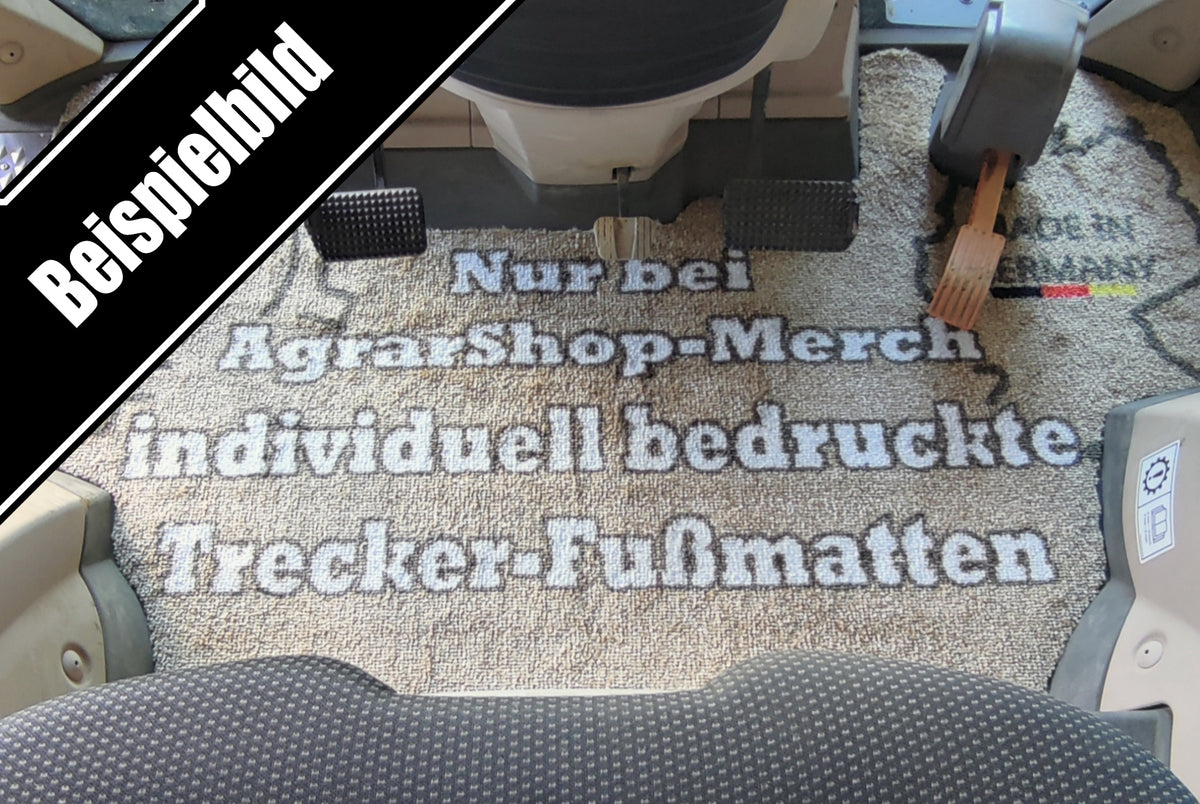 Passgenaue Kabinenmatte eingebaut in der Schlepperkabine
